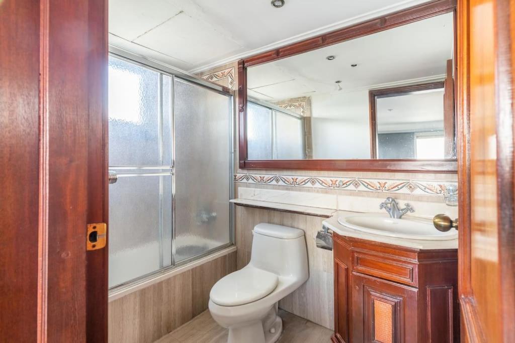 Luxurious 2Bdr Condo Located In Prestigious Tower. Santo Domingo Exterior photo